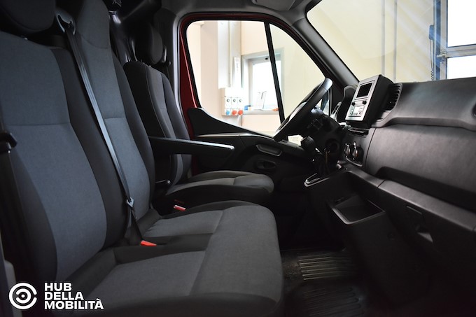 RENAULT Master T35 2.3 dCi 135 PL-TM Furgone Start